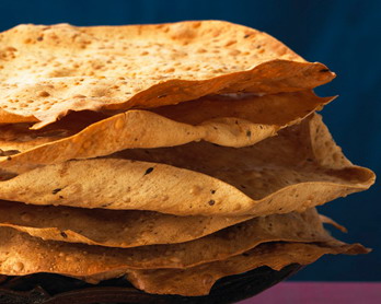 990. Action spéciale Papadums au rayon Epicerie (Mala India )
