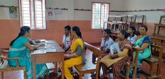  LES EXAMENS DU PREMIER TRIMESTRE (Mala India )