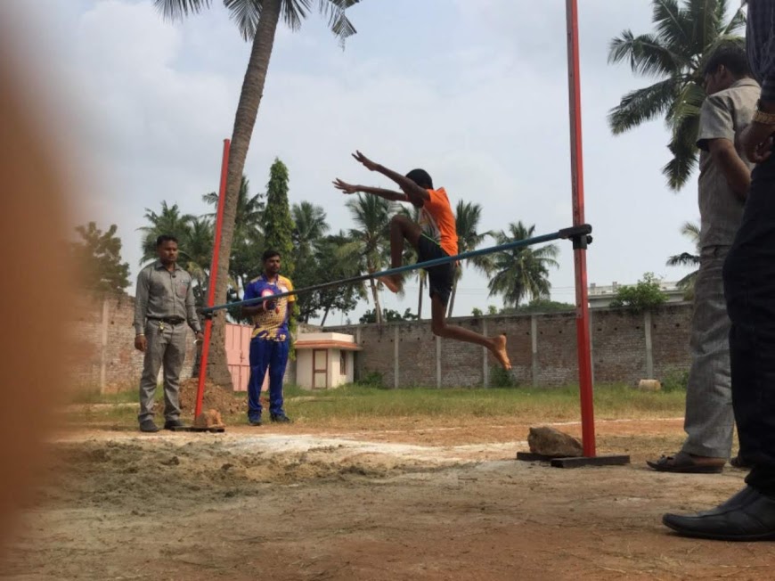  Examens du 2eme trimestre  et  les Sports Days (Mala India )