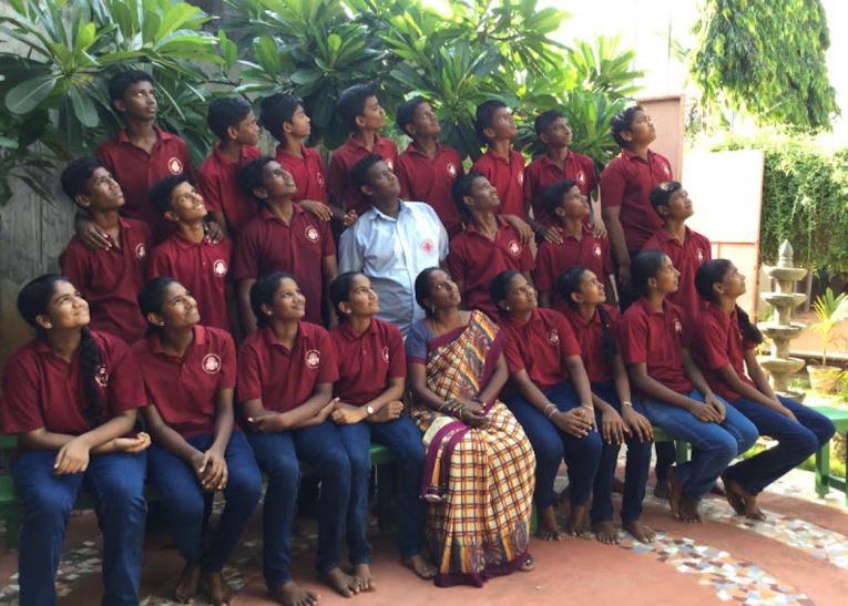 ENFIN la vie à la Gandhiji School a repris son cours normal… (Mala India )