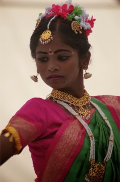  DIMANCHE 23 FEVRIER, L'INAUGURATION DE APNA GHAR (Mala India )