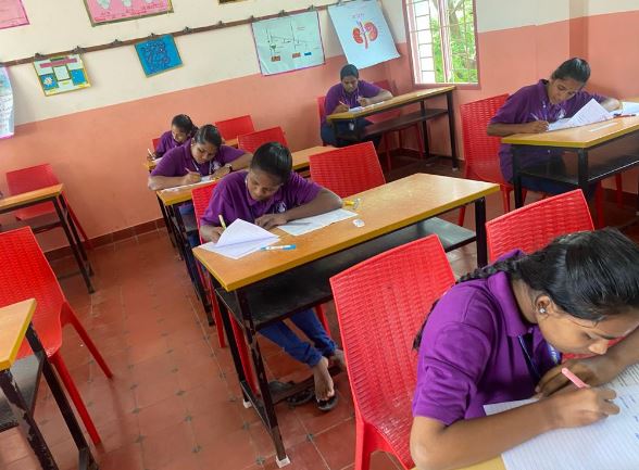  LA DECOUVERTE DES TALENTS  (Mala India )