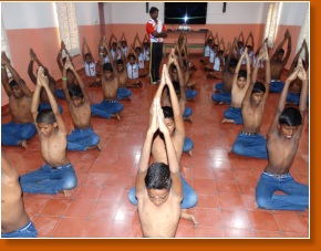SPORTS ET ACTIVITES COMPLEMENTAIRES A LA GS (Mala India )