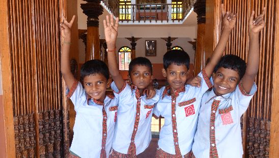  ELECTION DES CLASS LEADERS  (Mala India )